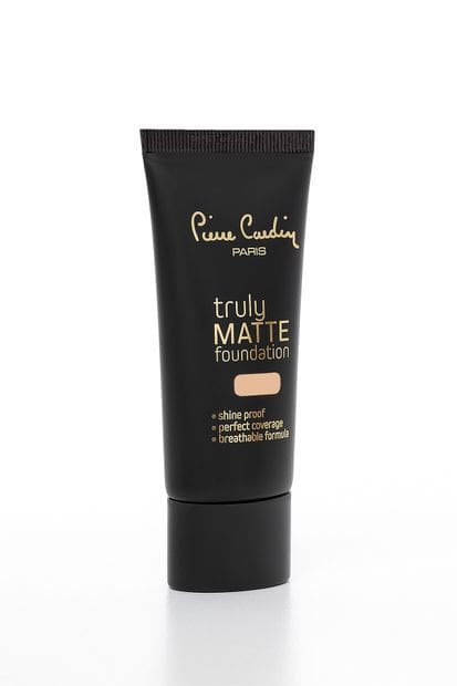 Pierre Cardin Truly Matte Foundation Light 965 — vue 2